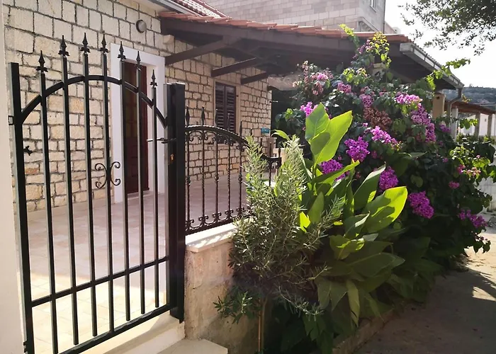 House Bjedov 포블랴