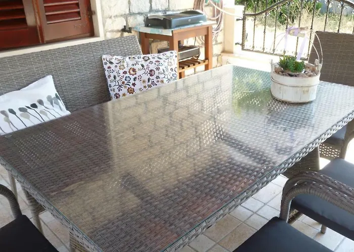 House Bjedov 아파트 *