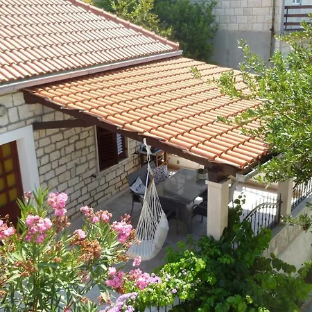 House Bjedov Povlja (Brac)