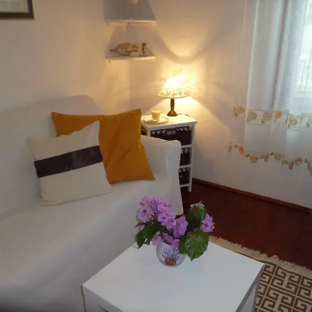 Apartment House Bjedov Povlja (Brac)