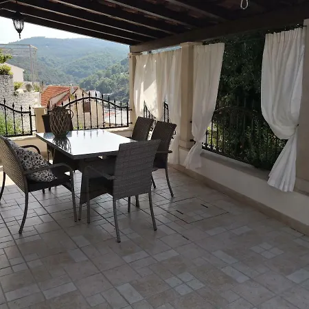 Apartment House Bjedov Povlja (Brac)