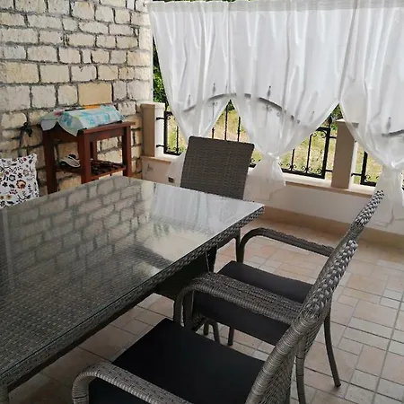 Apartment House Bjedov