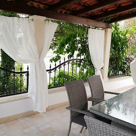 Apartment House Bjedov Povlja (Brac)